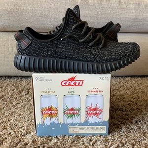 Yeezy 350 pirate black